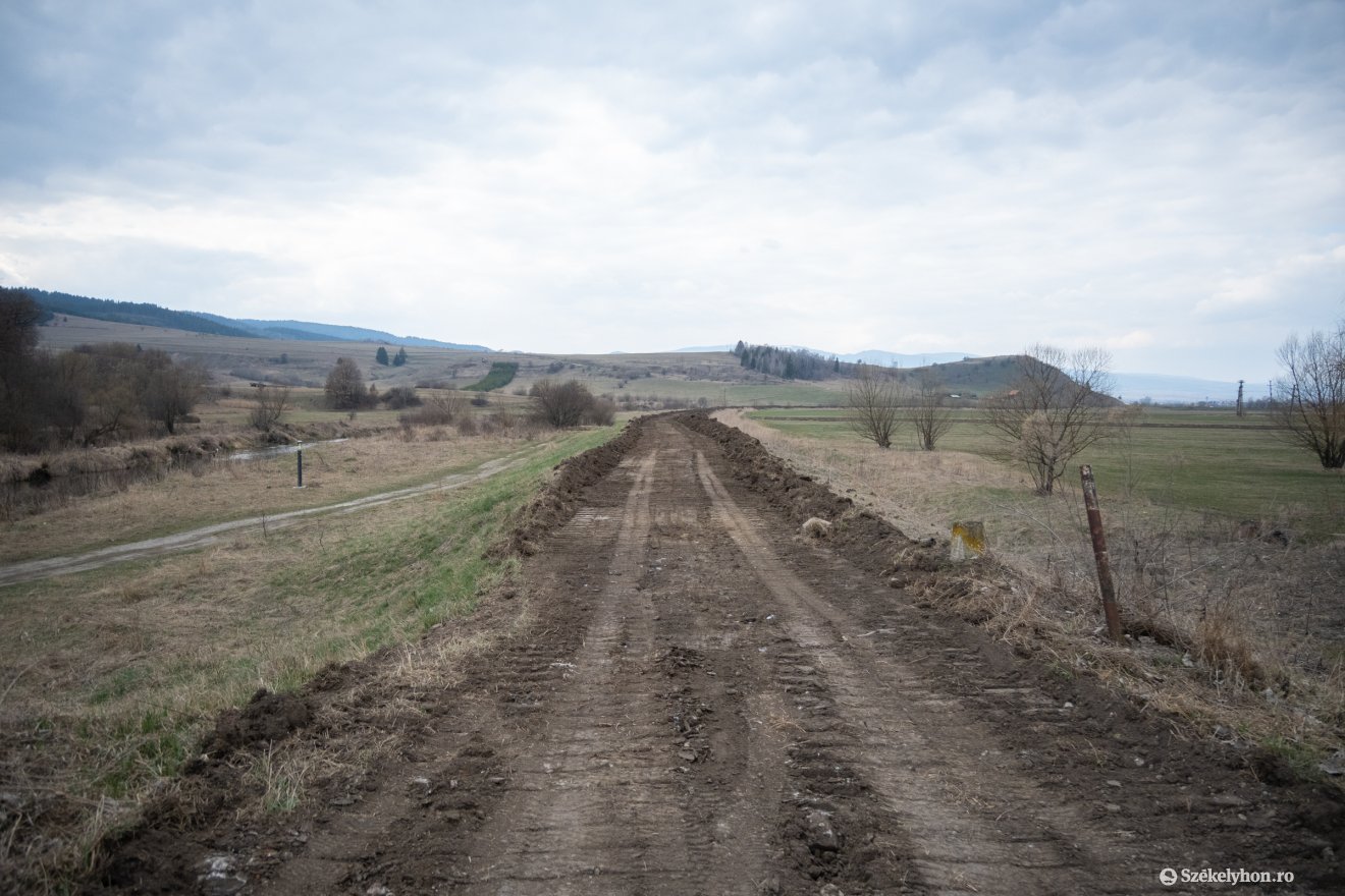 &bullet;  Fotó: Borbély Fanni
