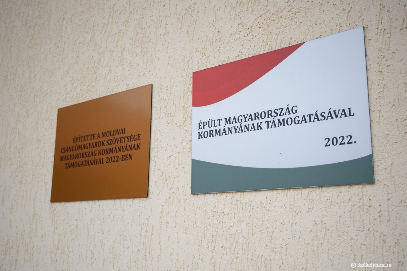 &bullet;  Fotó: Borbély Fanni