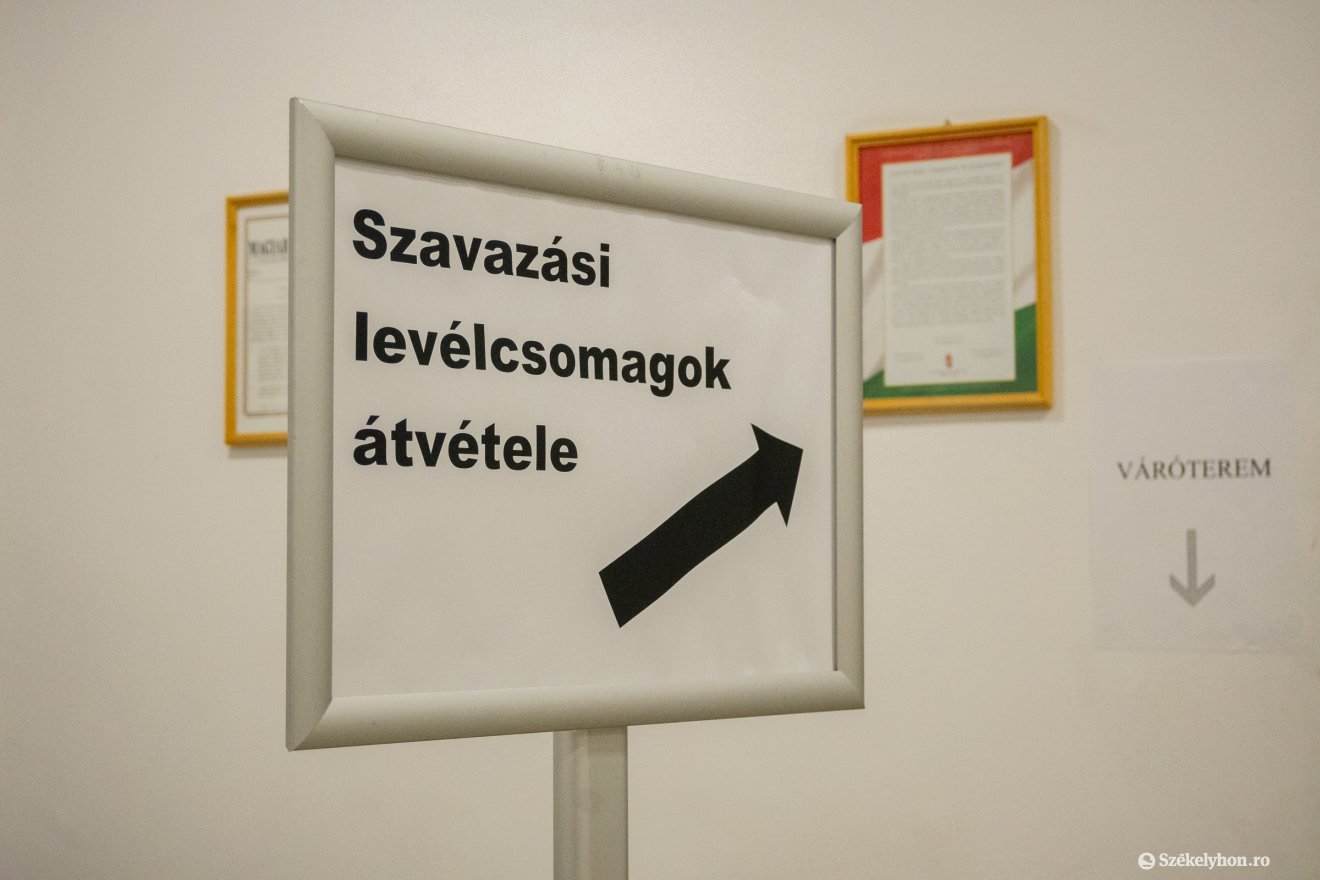 &bullet;  Fotó: Borbély Fanni