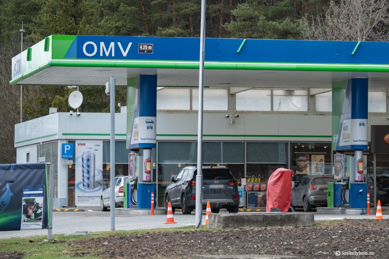 &bullet;  Fotó: Borbély Fanni