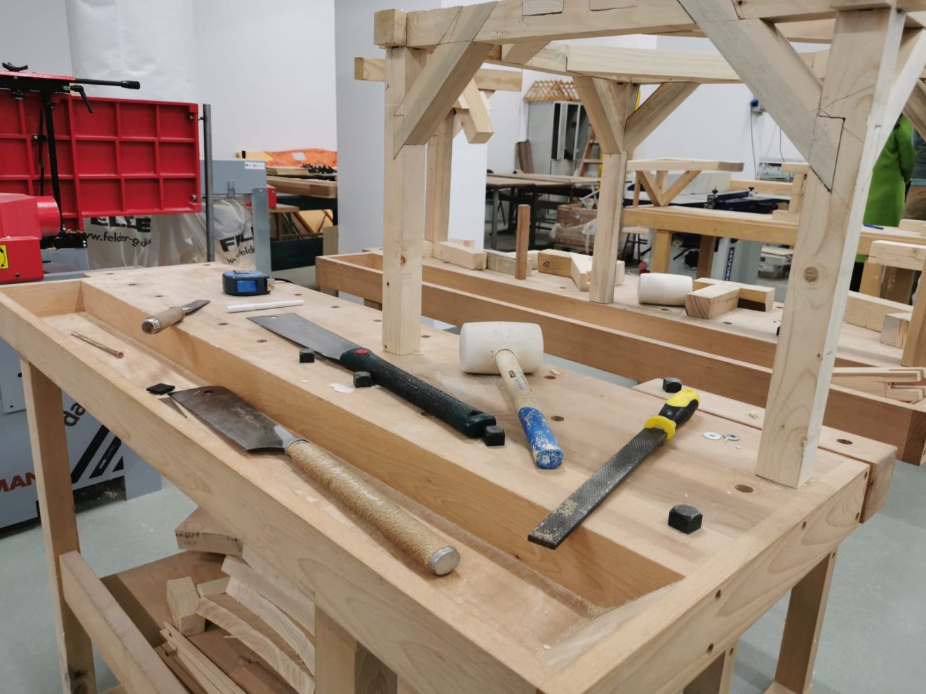 Ácsműhely a Kós Károly Szakközépiskolában. Modernül felszerelték a tanműhelyt. &bullet;  Fotó: Barabás Hajnal