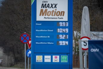 Csak végső esetben jöhet szóba az üzemanyagok áfájának és jövedéki adójának csökkentése