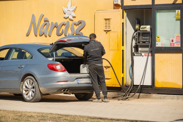 Üzemanyag: folyamatos a növekedés, vasárnap is emelkedtek az árak