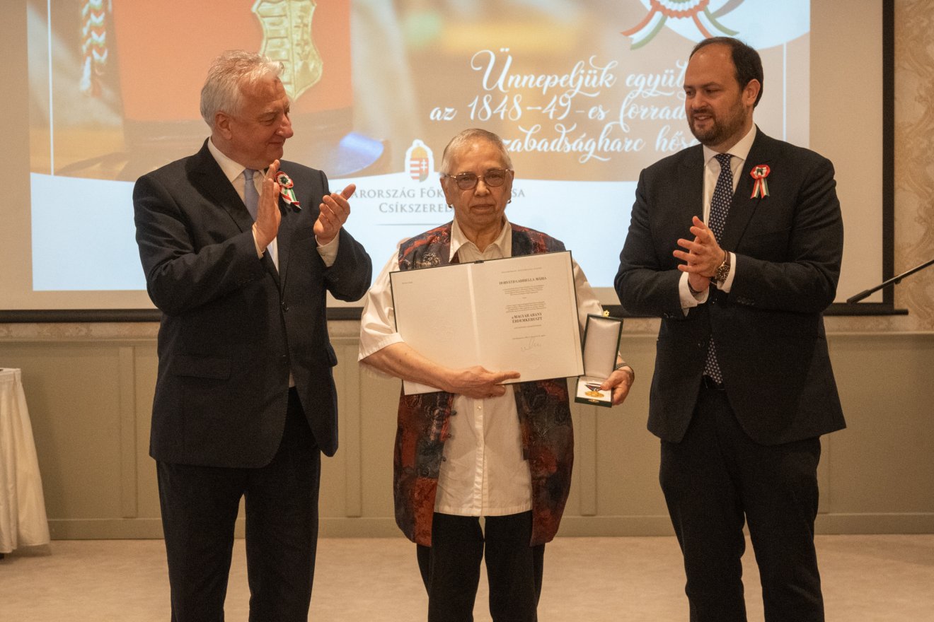 &bullet;  Fotó: Borbély Fanni