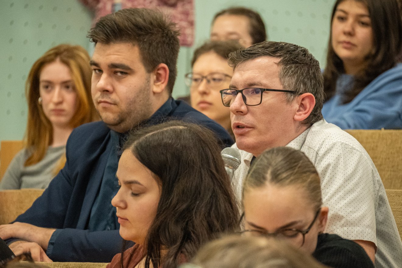 &bullet;  Fotó: Borbély Fanni