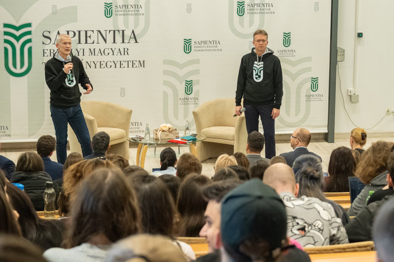 &bullet;  Fotó: Borbély Fanni