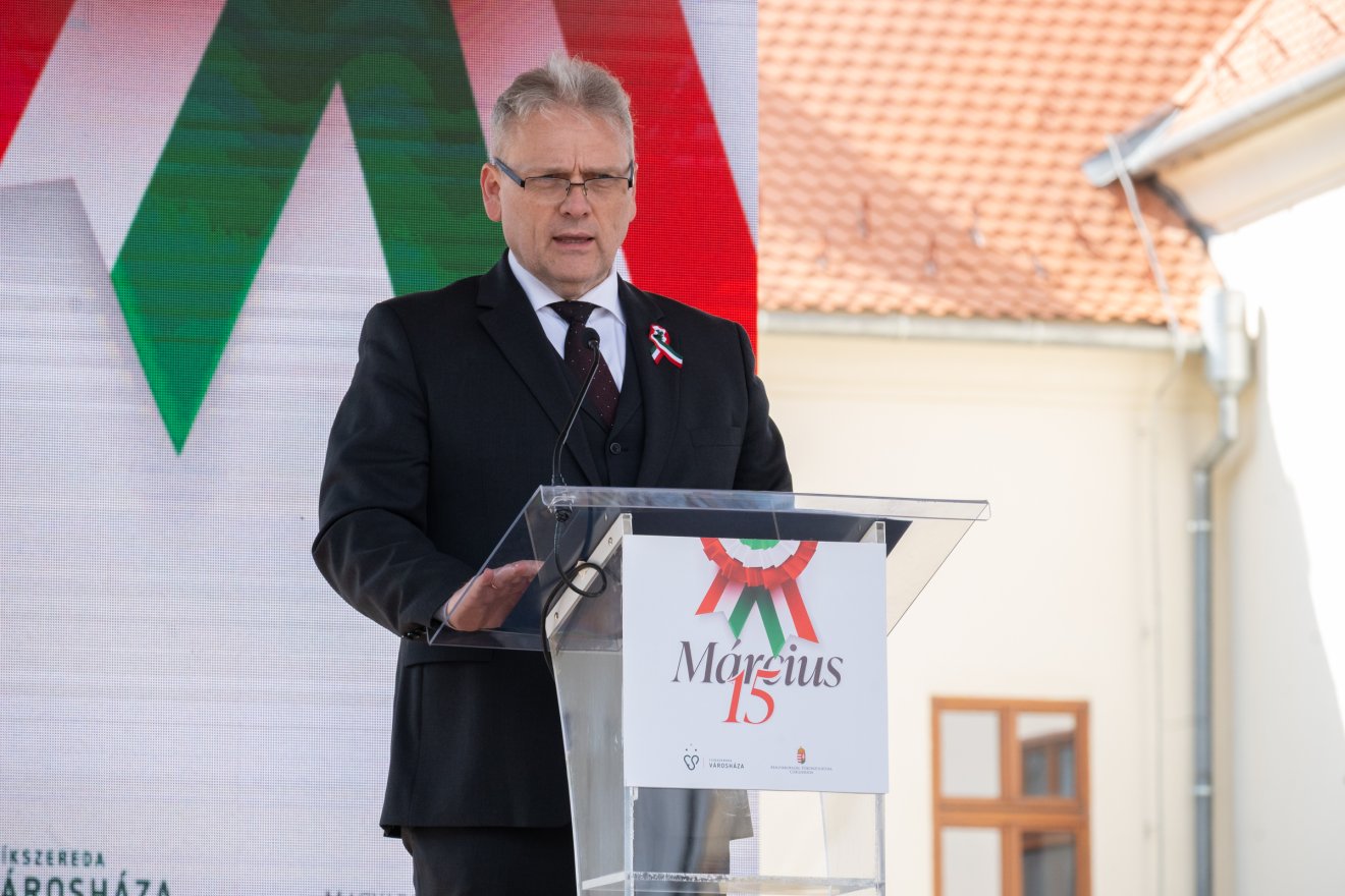 &bullet;  Fotó: Borbély Fanni