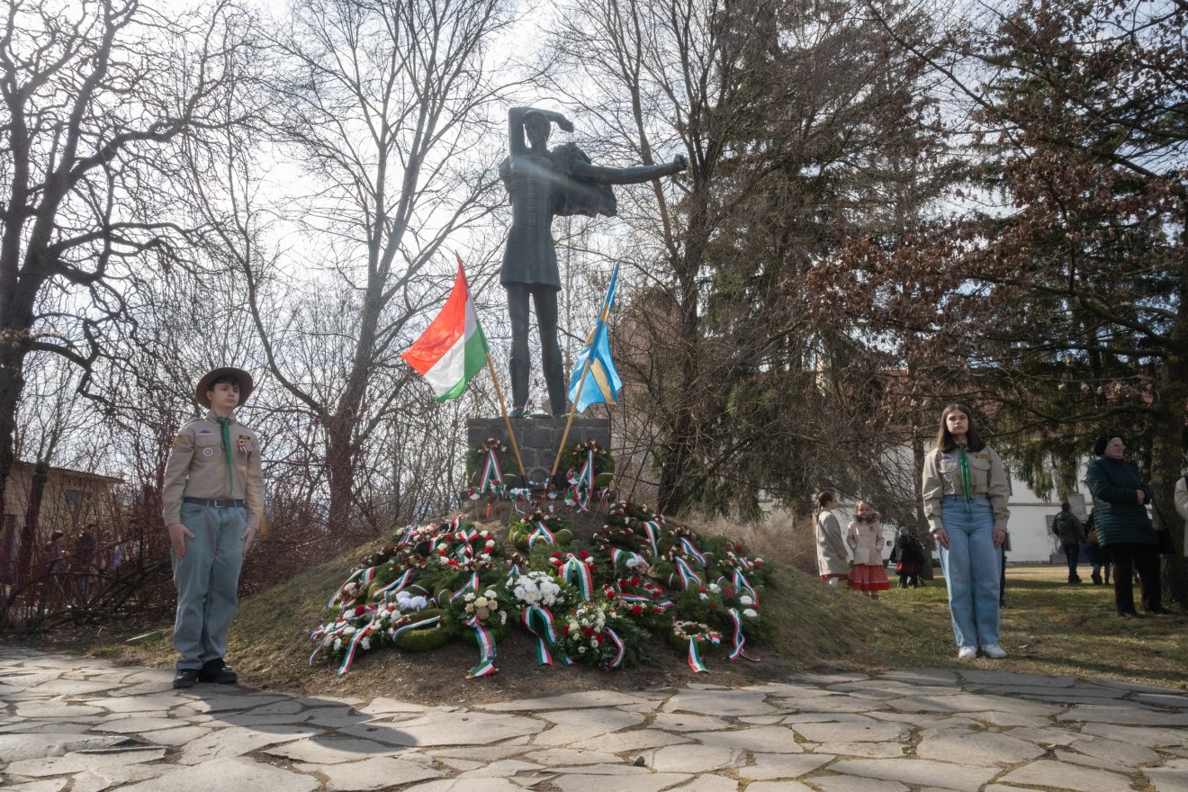 &bullet;  Fotó: Borbély Fanni