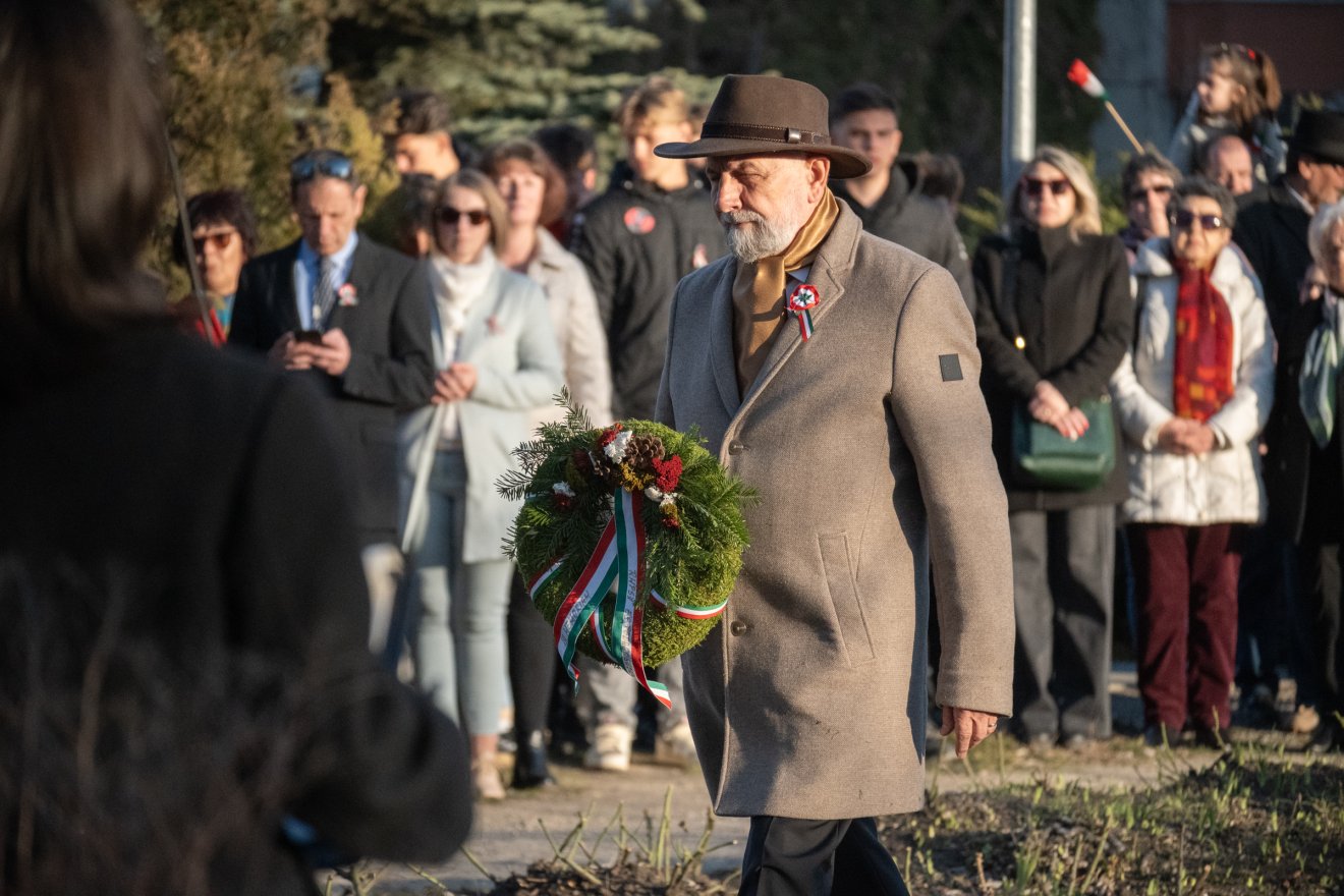 &bullet;  Fotó: Borbély Fanni