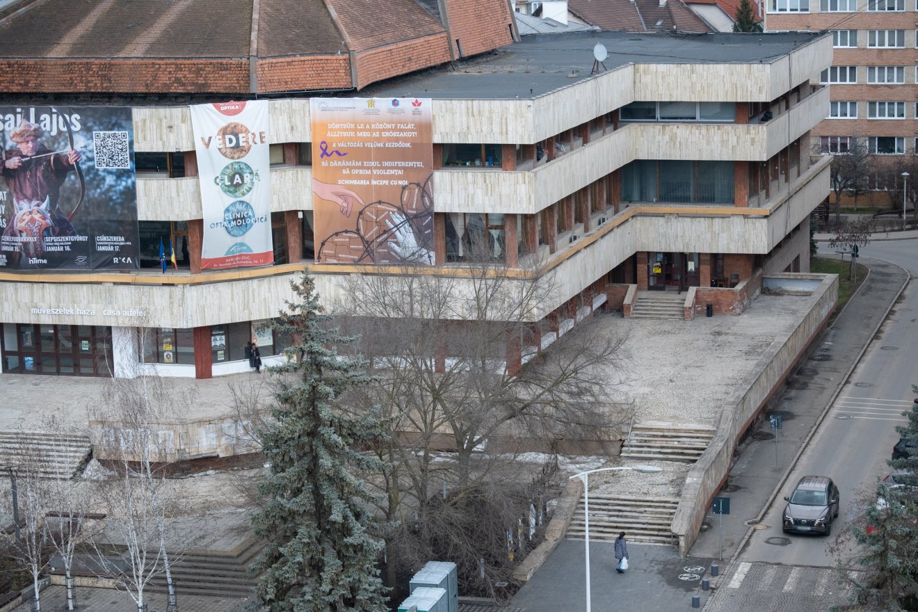 &bullet;  Fotó: Borbély Fanni