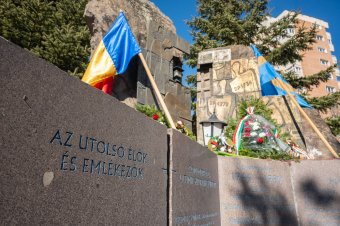 Egy korszak, amelyben 279 római katolikus papot zártak börtönbe