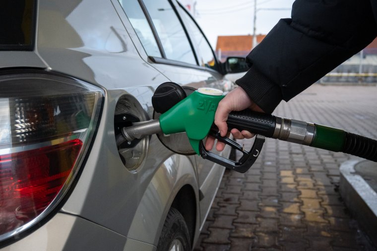 Nicușor Dan az üzemanyagok drágulásáról: a kormány a napokban bejelent egy intézkedéscsomagot