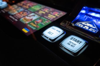 Nyerőgépek: részleges vagy teljes tiltás Csíkszeredában?