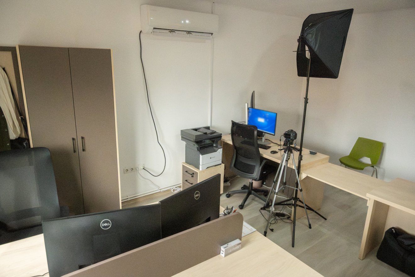 Minden készen áll a tevékenység elkezdésére. Nemsokára fogadják az igénylőket &bullet;  Fotó: Borbély Fanni