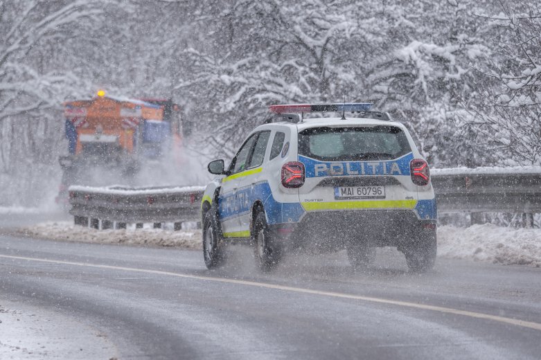 Ezt művelte Románia nyugati szomszédjában az extrém tél, ami ide érkezik: négy megye narancssárga kód alatt