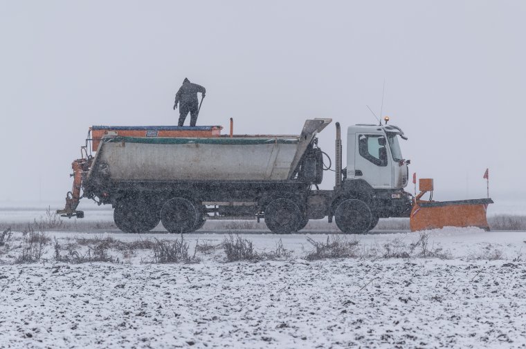 Kell az utakra: közel tízszer több sót adott el az egyik erdélyi bánya egy nap alatt, mint tavaly egész télen