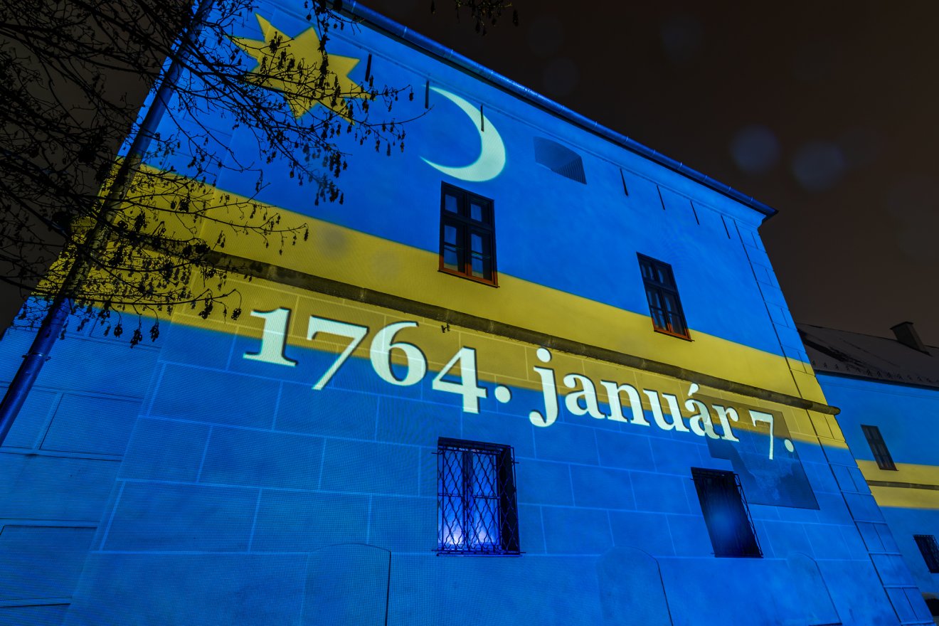 &bullet;  Fotó: Pinti Attila