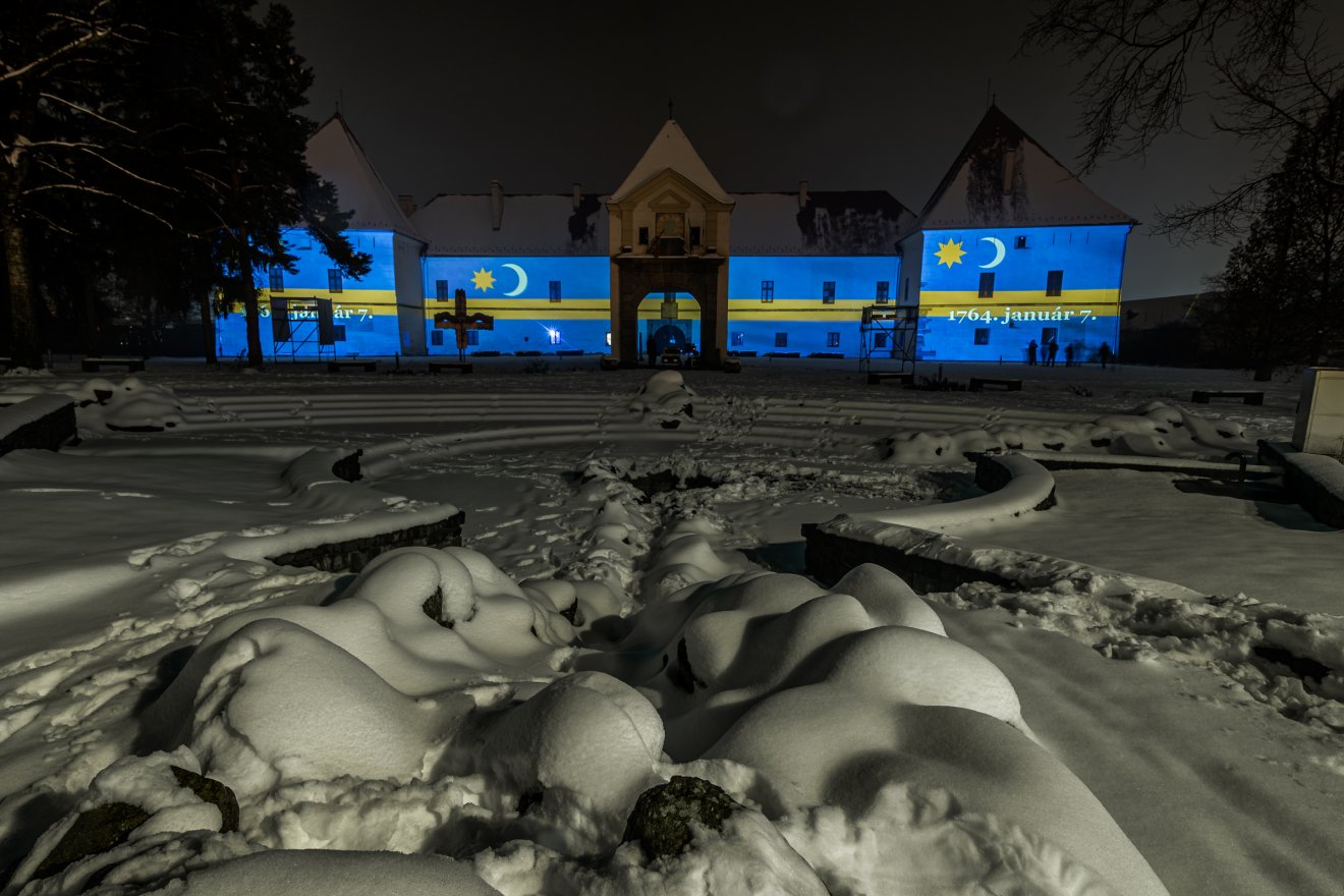 &bullet;  Fotó: Pinti Attila