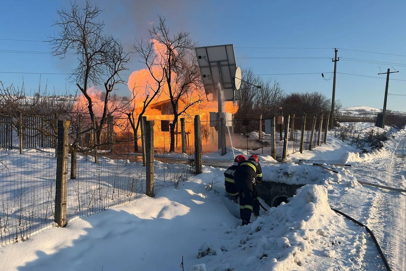 &bullet;  Fotó: Maros megyei tűzoltóság