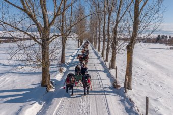 Első ízben tartottak lovasszán-ünnepet Csíkkarcfalván