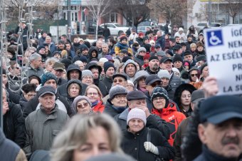 Ilyen volt az adóemelés elleni tüntetés Csíkszeredában