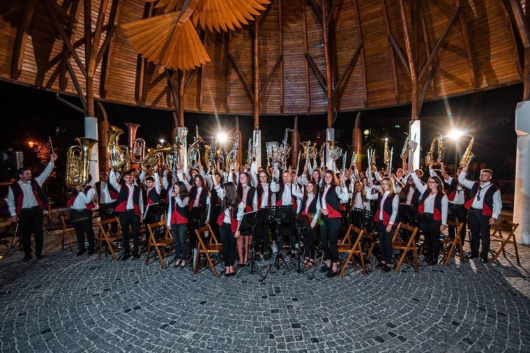Rendhagyó koncerttel köszönti az évet a Csíkszentsimoni Ifjúsági Koncert Fúvószenekar