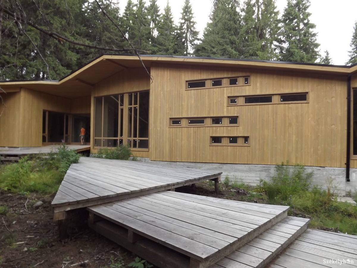 &bullet;  Fotó: Rédai Botond