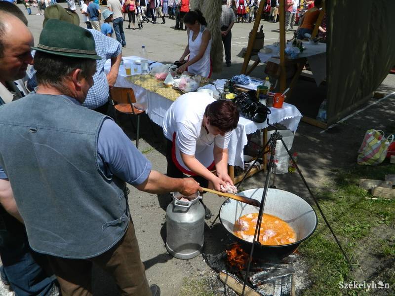 •  Fotó: Rédai Botond