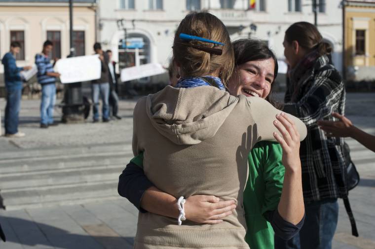 Ölelés-nap szeretetreméltó gyerekekkel