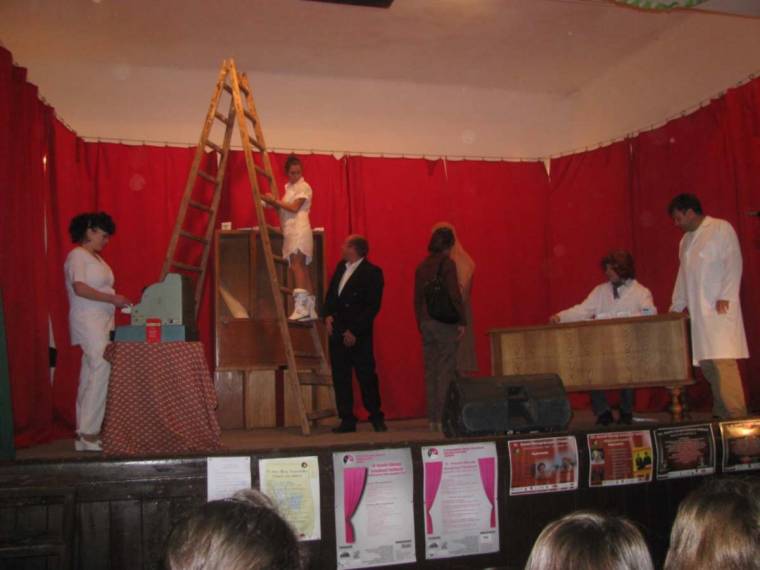 Fellépési lehetőség amatőr színjátszóknak