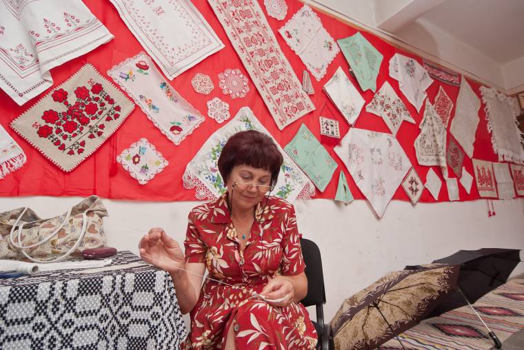 Kézimunkák reneszánsza Csíkszentsimonban