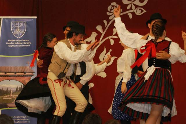 Perdülj-fordulj – műhelymunka a Népiskolánál