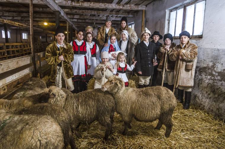 Felélesztett népszokás Csíktaplocán