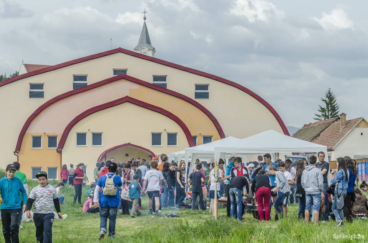 &bullet;  Fotó: Veres Nándor