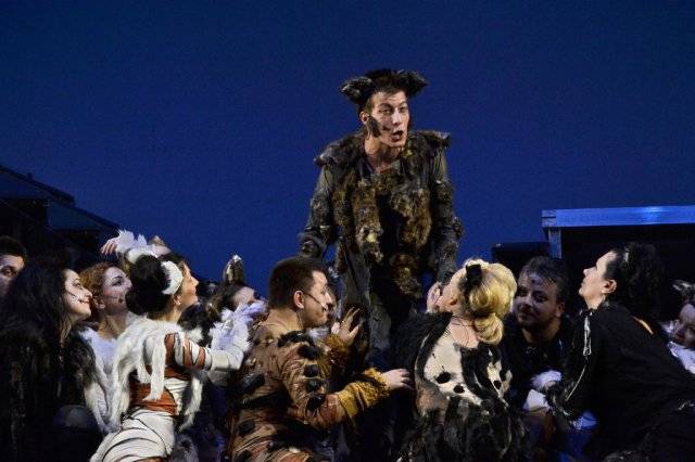 Sándor Csaba számára ajándék az opera