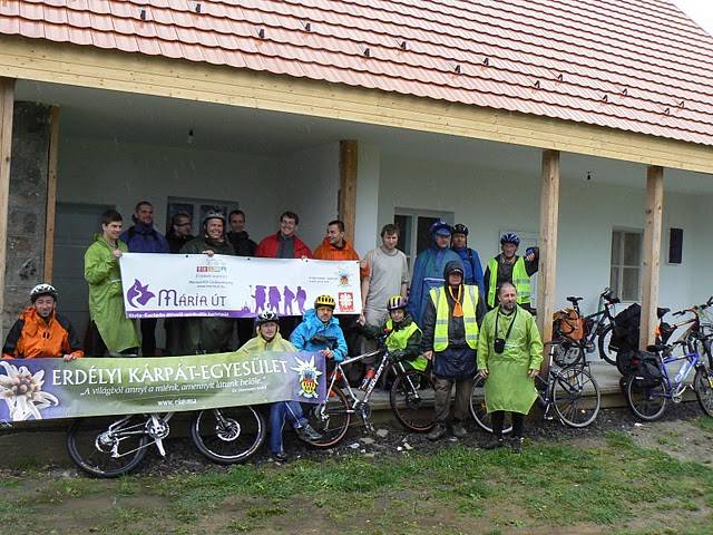 Kerékpáros zarándoklat Csíksomlyóra a Mária-úton