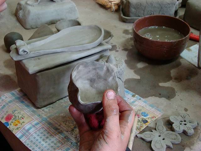 A fazekasság műhelytitkaival ismerkedtek