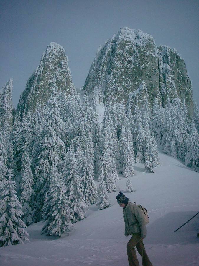 EKE-gyalogtúra és fotókiállítás