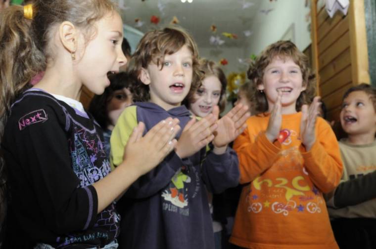 Közösségteremtő játszóterek