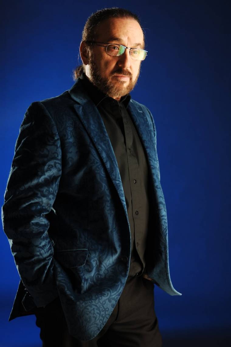 Gyere velem, ha az óra jár...