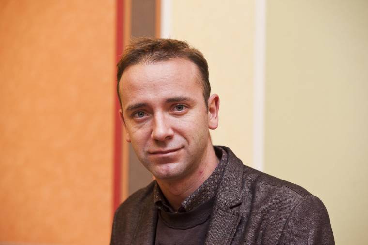 Rólunk szóló Viktória