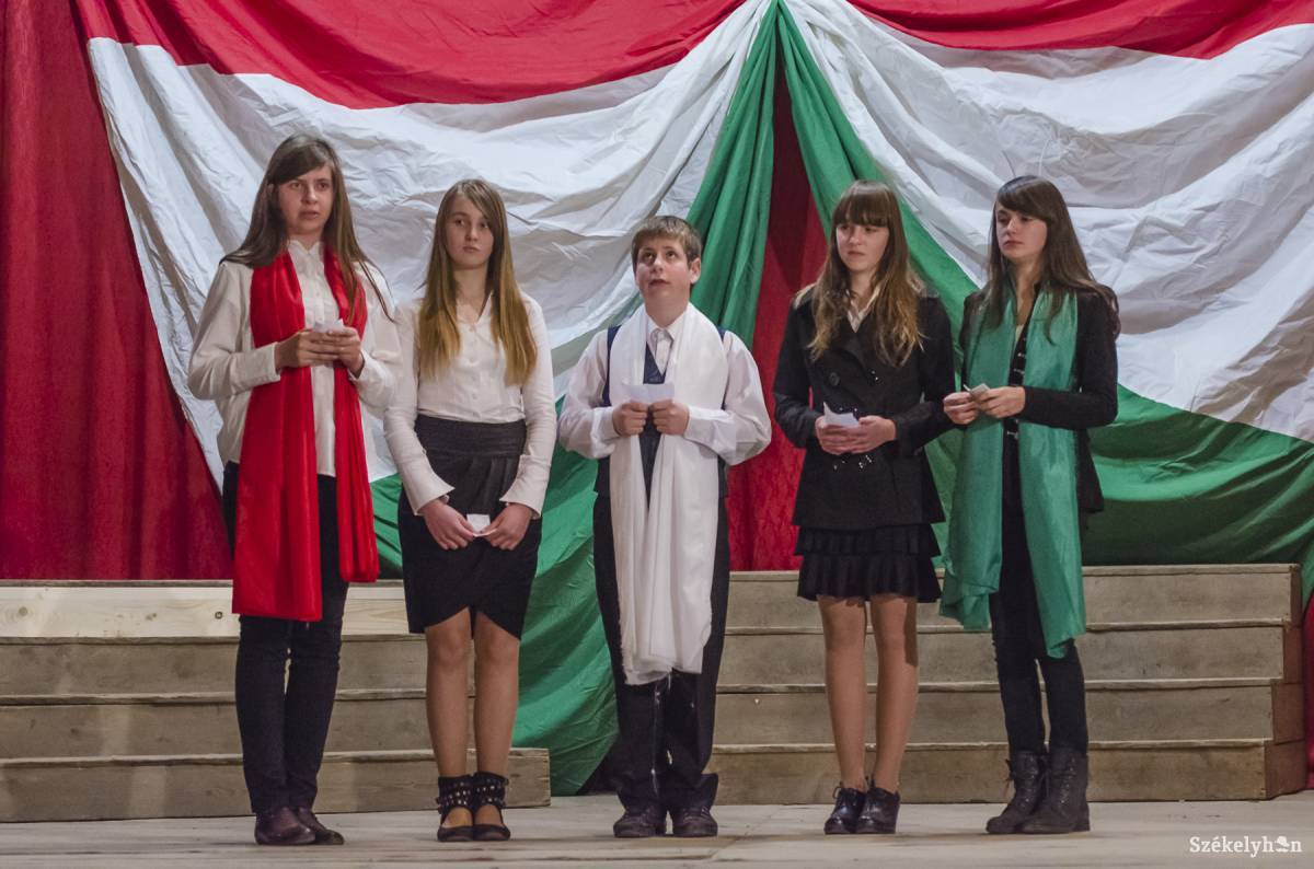 •  Fotó: Veres Nándor