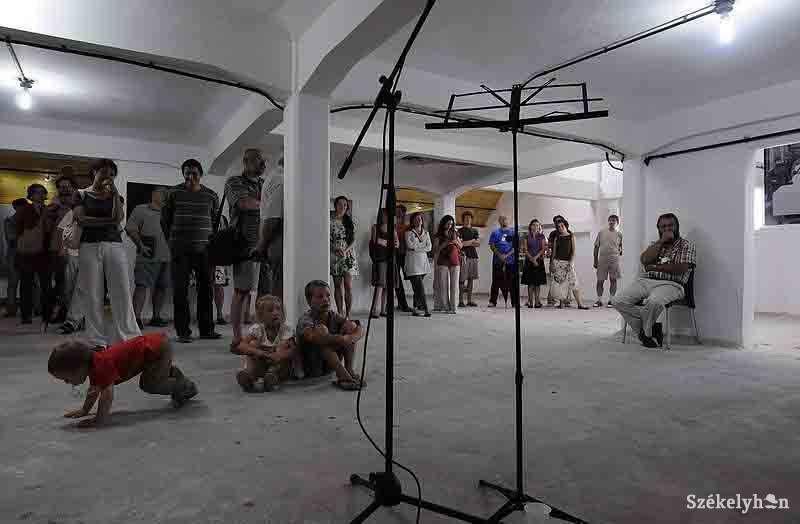 •  Fotó: Kristo Robert                       