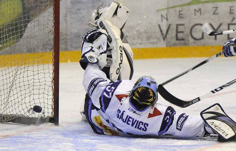 A Sportklub kétszer verte meg az Újpestet