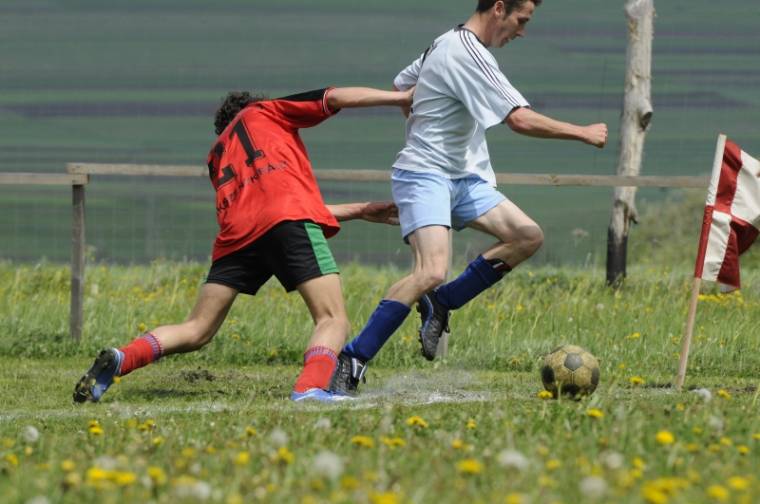 A Csík-körzetiben Karcfalva és Tusnád uralja a mezőnyt