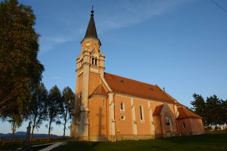 Májuság - udvarlási szándék és szerelmi ajándék