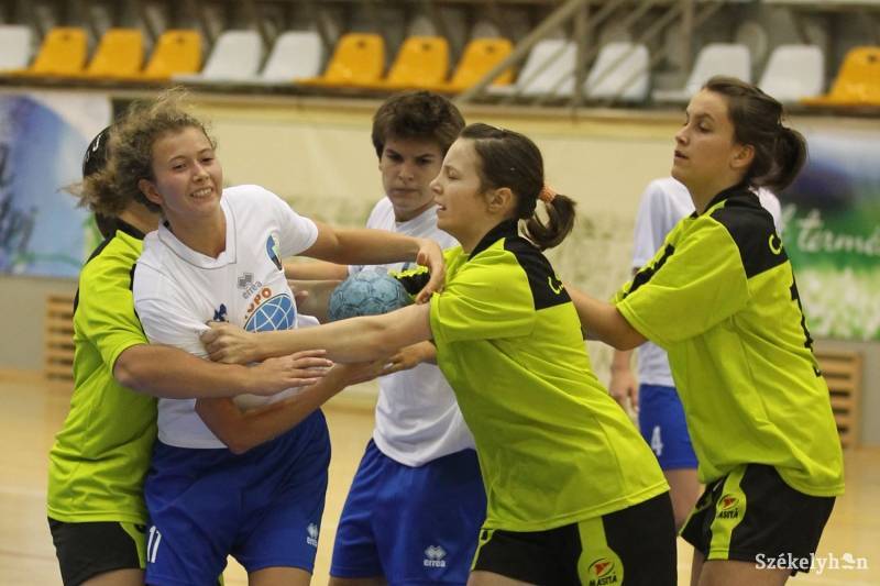 •  Fotó: Halmágyi Zsolt