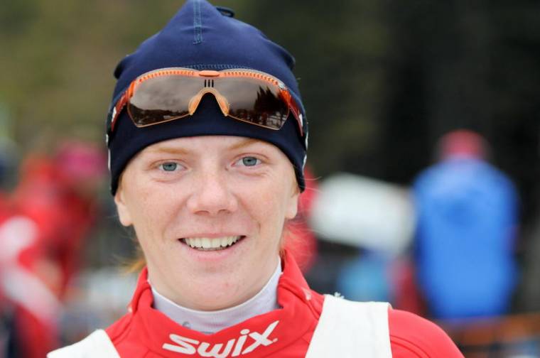 Tökéletesen célzó csíki lányok