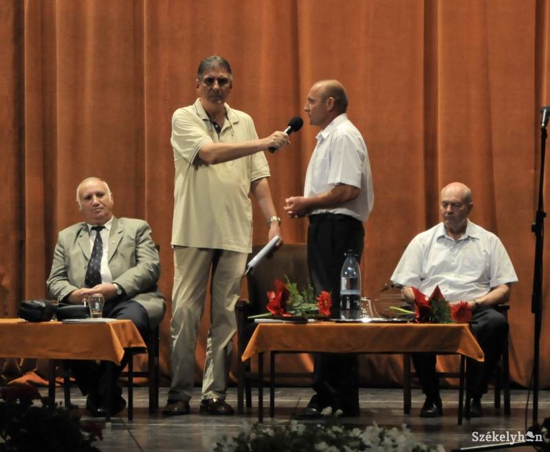 &bullet;  Fotó: Jancsó László