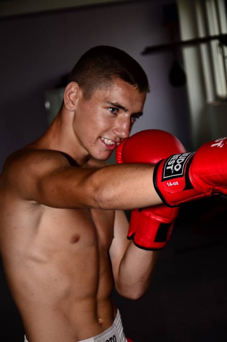 Fikó Oszkár Budapesten bokszolt